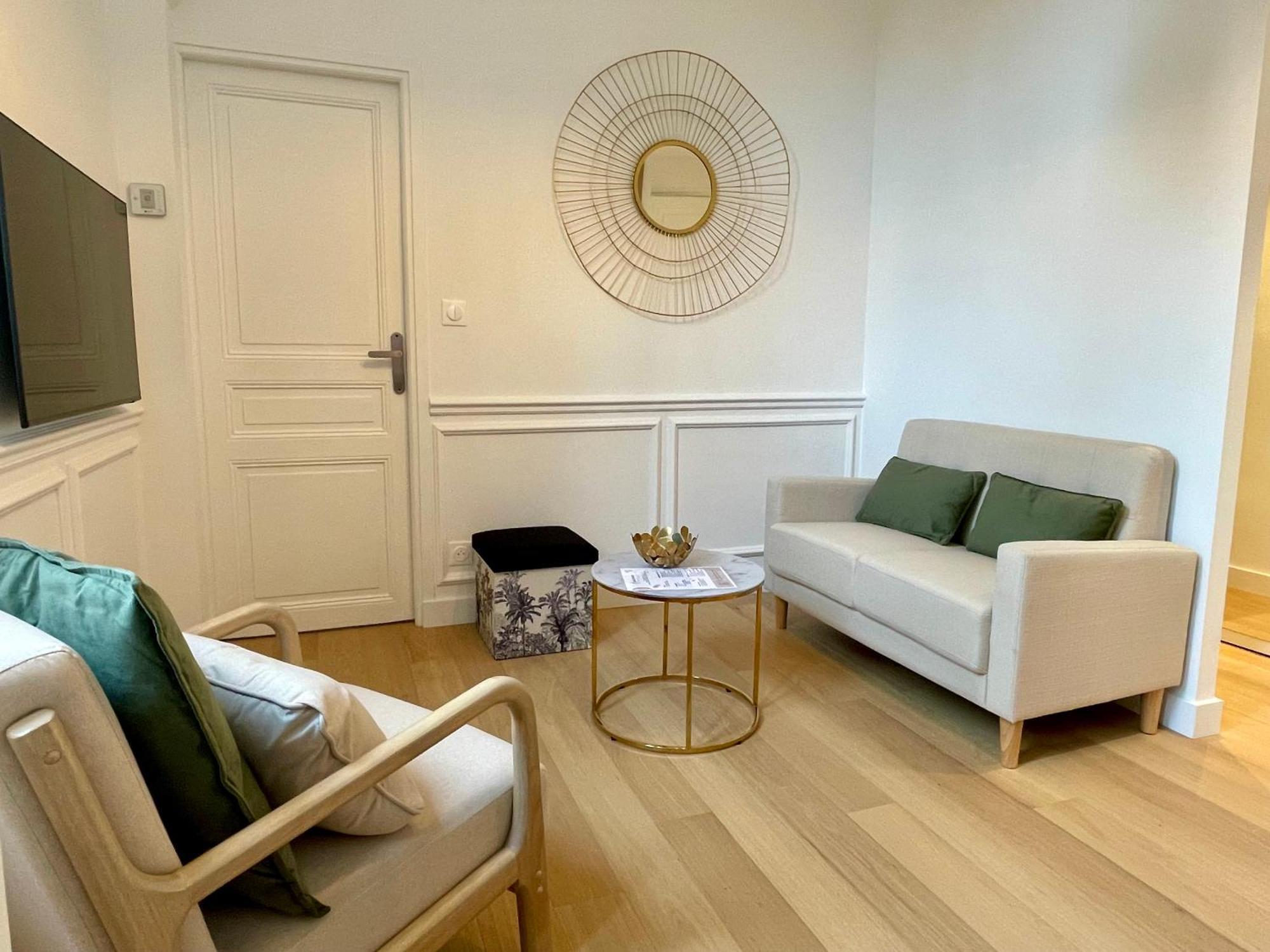 Appartements De Charme Du General Leclerc - Place D'Erlon - Hypercentre - Gare - Remeš Exteriér fotografie